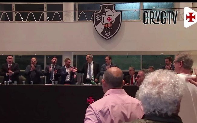 Pedrinho diz que “vai incomodar muito mais” o consórcio do Maracanã